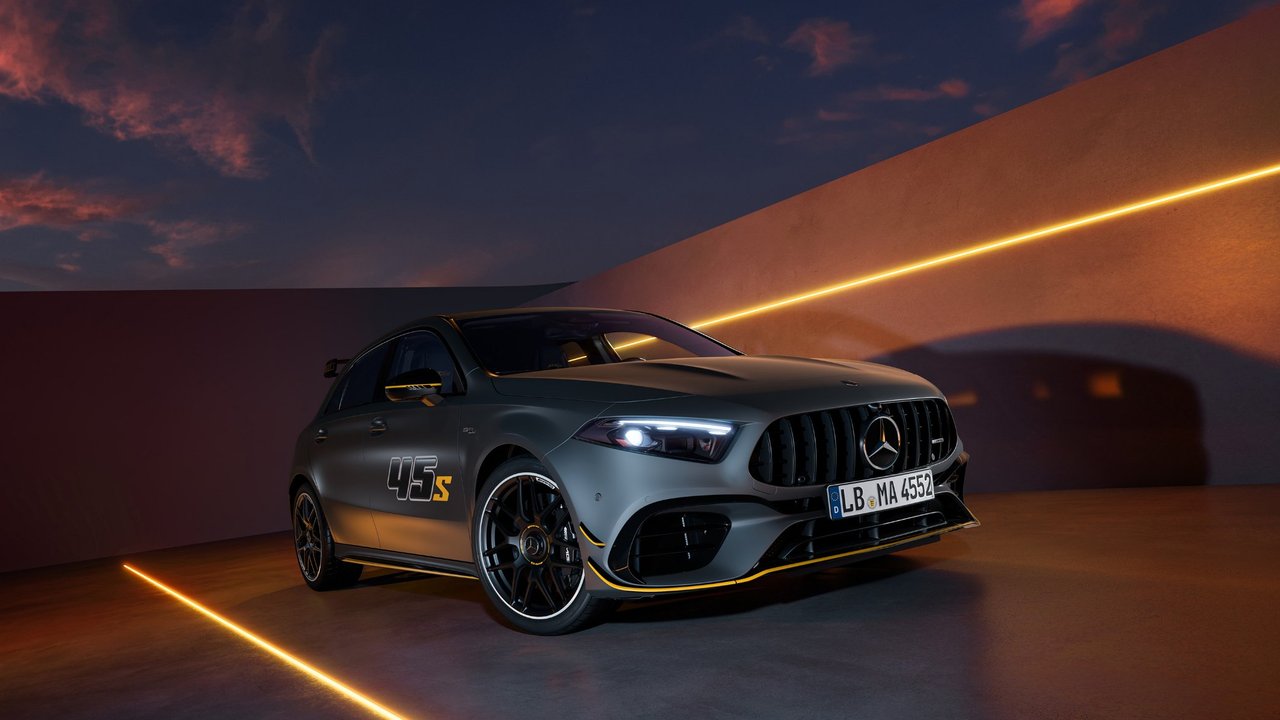 Mercedes-AMG A45 S Pamitan dengan Edisi Final Seharga Rp 1,3 Miliar